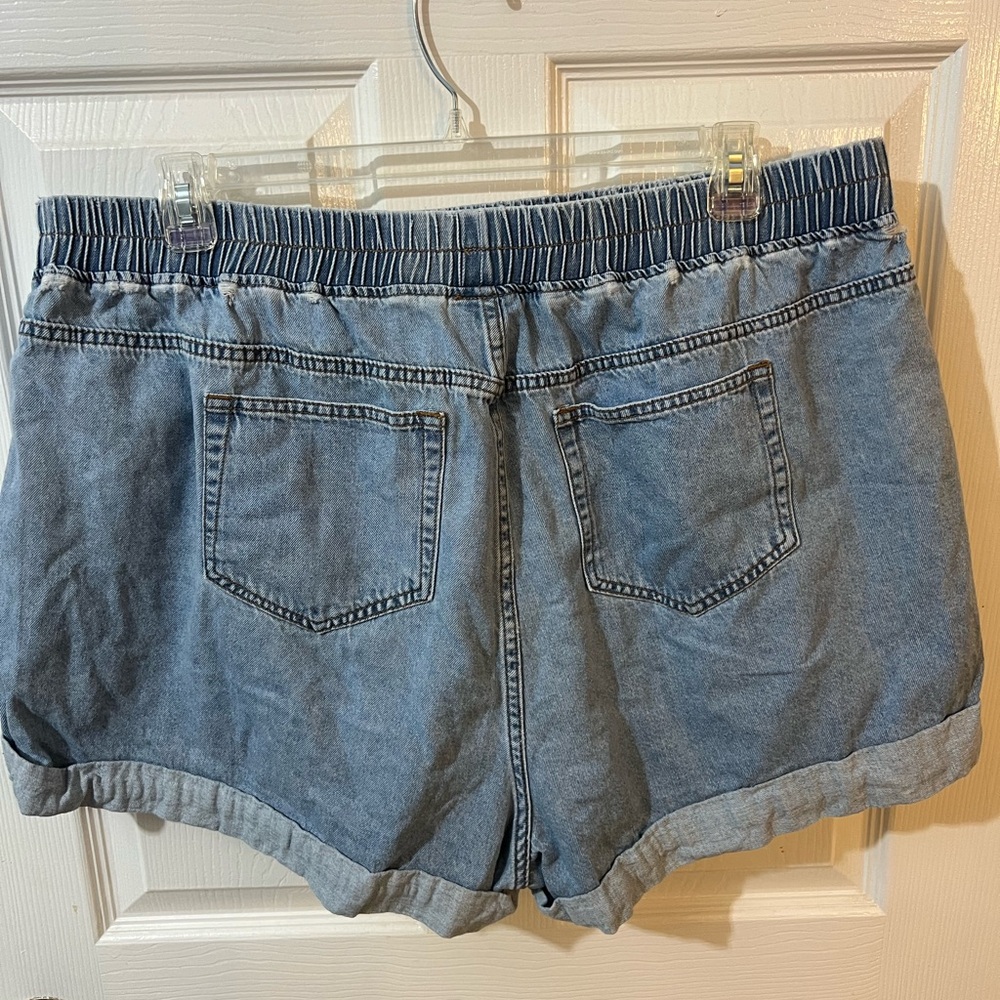 Sanrio Keroppi Denim Shorts Tag - Neon Lime Logo - Picture 2 of 3